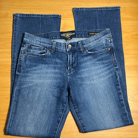 Lucky Brand Sweet’n Low Jeans - Picture 1 of 11